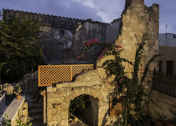 Camelot Traditional & Classic Rhodes City