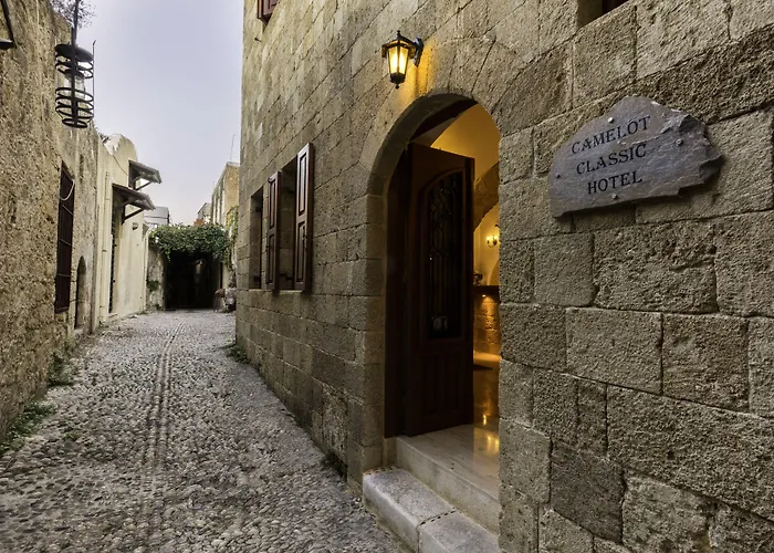 Camelot Traditional & Classic 3*