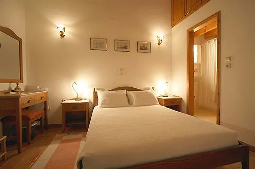 Hotel Camelot Traditional & Classic