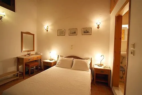 Hotel Camelot Traditional & Classic