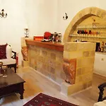 Hotel Camelot Traditional & Classic