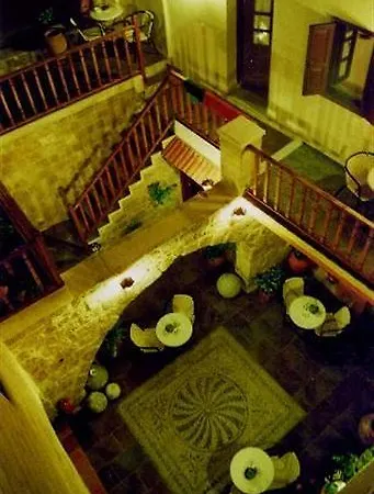 卡美洛传统经典酒店 Rhodes City