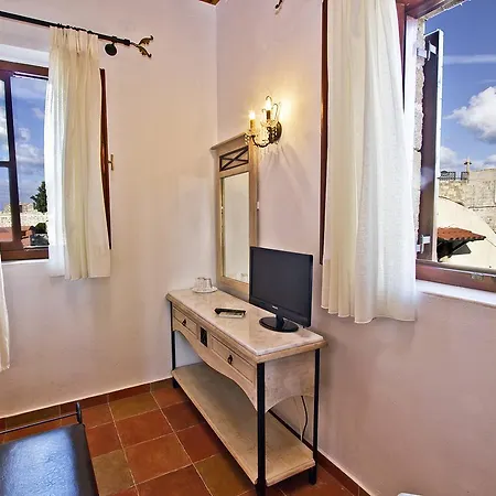 호텔 Camelot Traditional & Classic